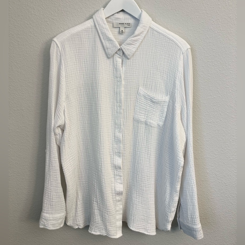 ☀️ NWOT ANNE KLEIN Gauze Long Sleeve Shirt